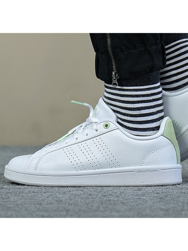 adidas阿迪达斯NEO女鞋全白鞋小白鞋运动休闲板鞋-DB0894