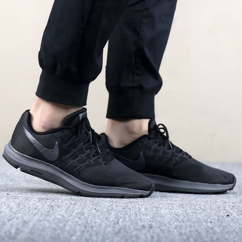 NIKE耐克男鞋春季运动鞋轻便舒适休闲跑步鞋908989-010