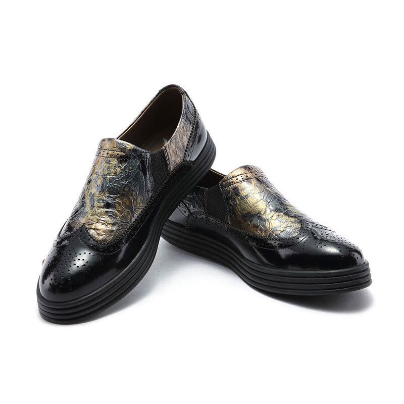 维界热卖舒适牛皮布洛克休闲鞋图片