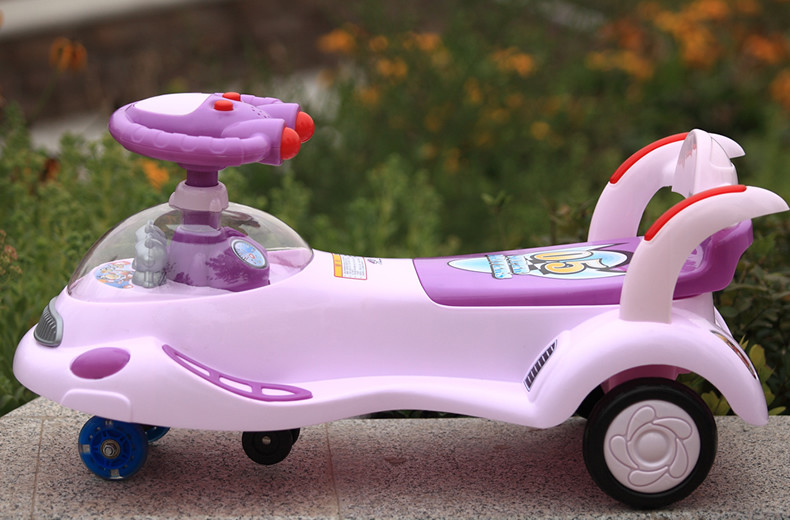 奇客601宝宝小孩儿儿童扭扭车闪光pu静音轮带音乐溜溜车摇摆车滑行车