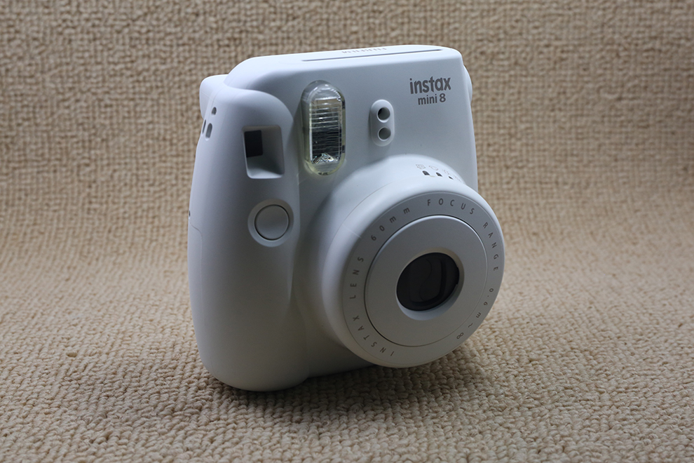 二手99新富士fujifilminstaxmini8一次成像相机白色过保