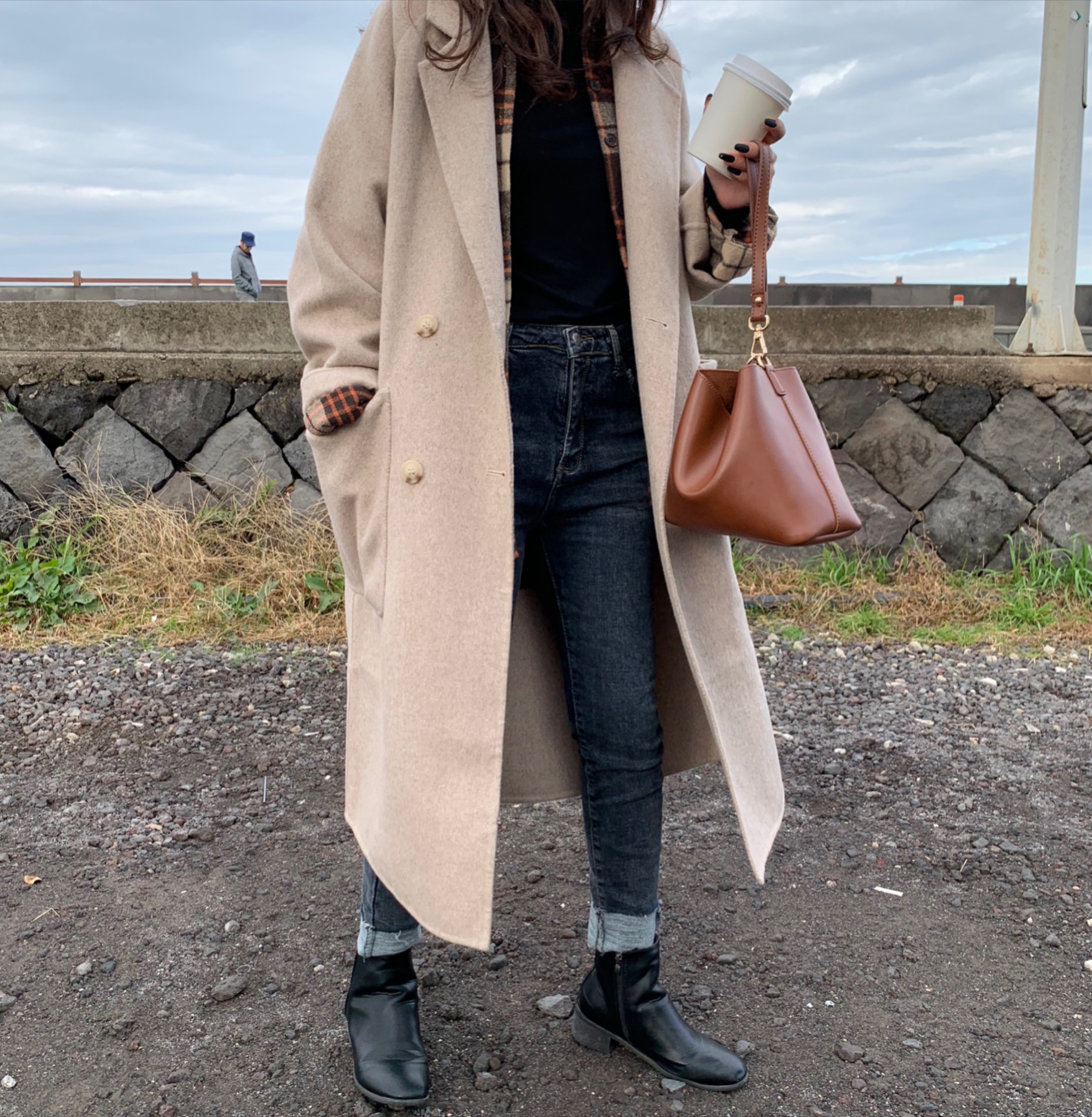 [busan] 冬季加绒经典黑色短靴粗跟女 韩版超洋气款显瘦马丁短靴启如