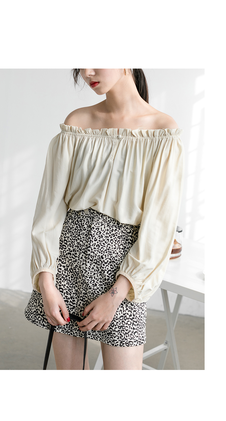 一字肩灯笼袖衬衫女韩版小清新锁骨很仙的上衣春装2019款洋气衬衣