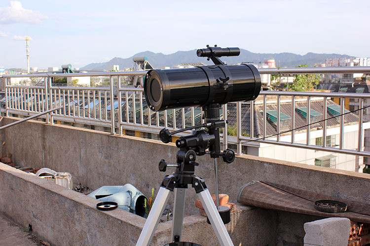 欧伦萨 运动户外望远镜微光夜视1000倍天文望远镜114eq反射式防水旅行