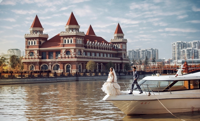 哪拍(napai)亲子摄影 [上海]国际米兰5999元婚纱照【价格 图片 品牌