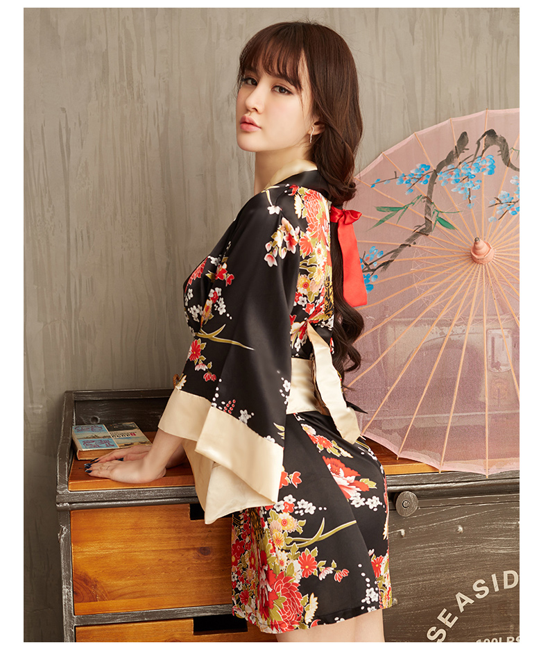 情趣内衣透视装骚三点式日本睡衣血滴子和服制服诱惑激情套装