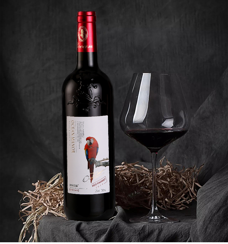 红鹦鹉干红葡萄酒2015图片
