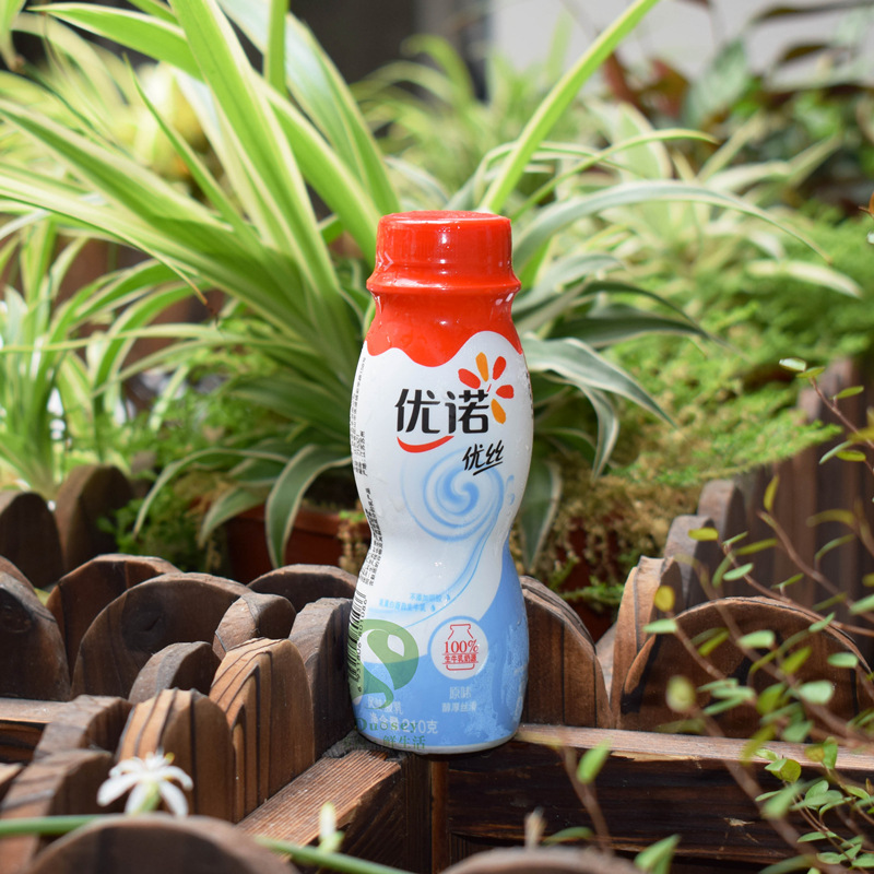 优诺酸奶风味酸乳 石榴味 210gx12瓶 生牛乳发酵 产发
