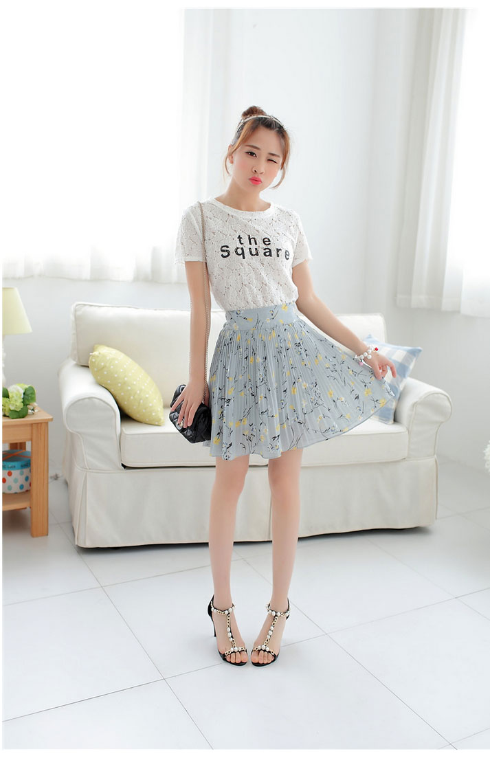 2017年碎花雪纺百褶裙女夏季半身裙短裙伞裙清新百搭高腰防走光裙裤