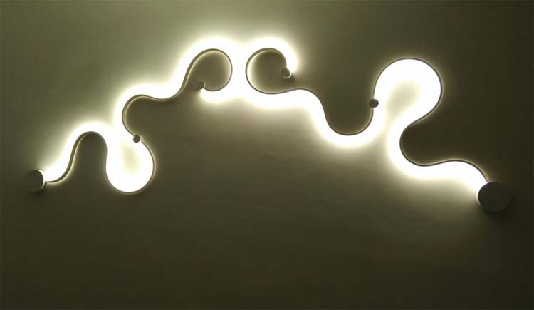 简约现代蛇形弯曲线led壁灯个性创意卧室客厅走廊过道装饰吸顶灯波迷