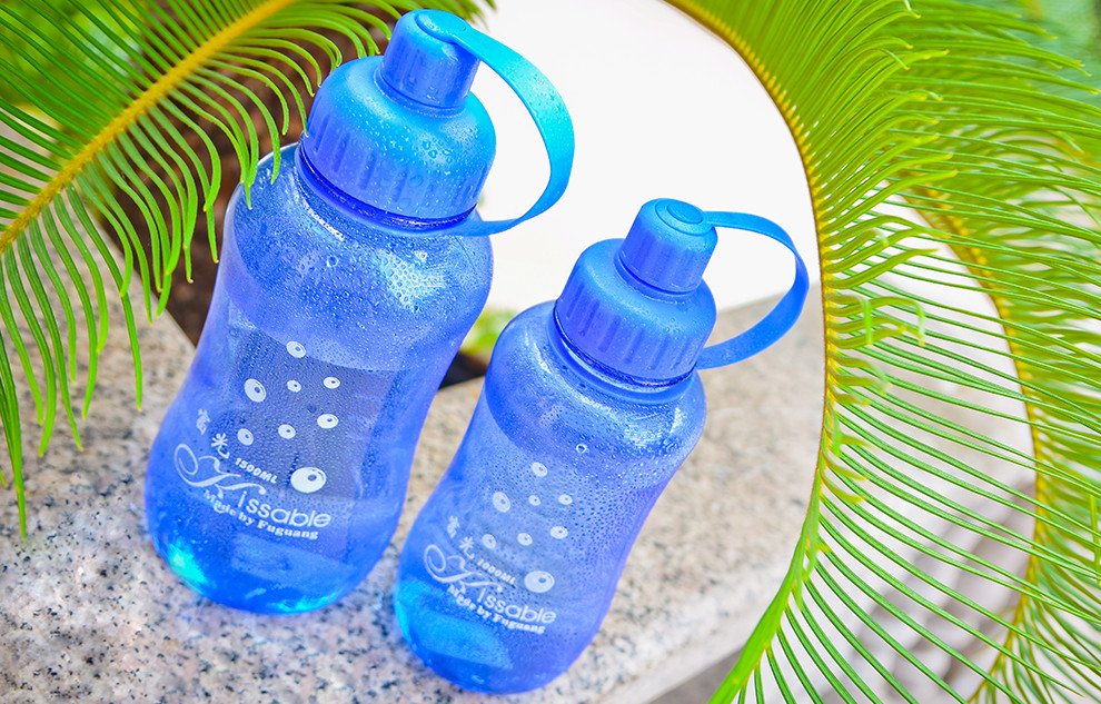 太空杯大水杯1000ml2800ml大容量便携简约塑料水壶