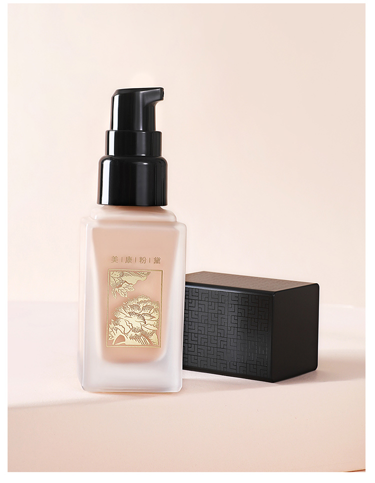美康粉黛鸣艳养肤粉底液30ml