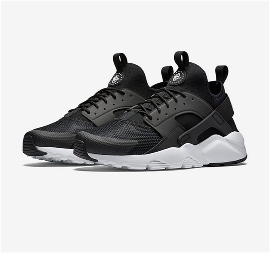 耐克nikeairhuaracherun男华莱士黑白奥利奥休闲跑步鞋819685