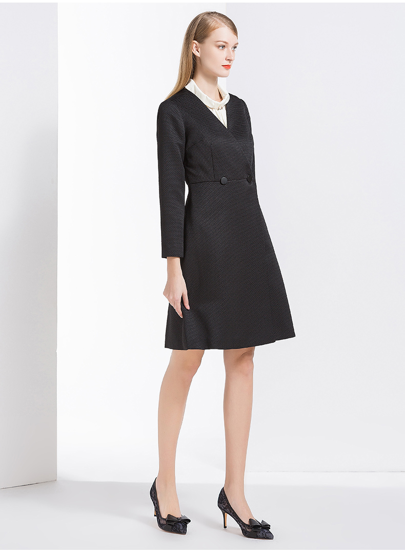 自营 经典故事女装春季修身梭织风衣女士九分袖暗扣外套女