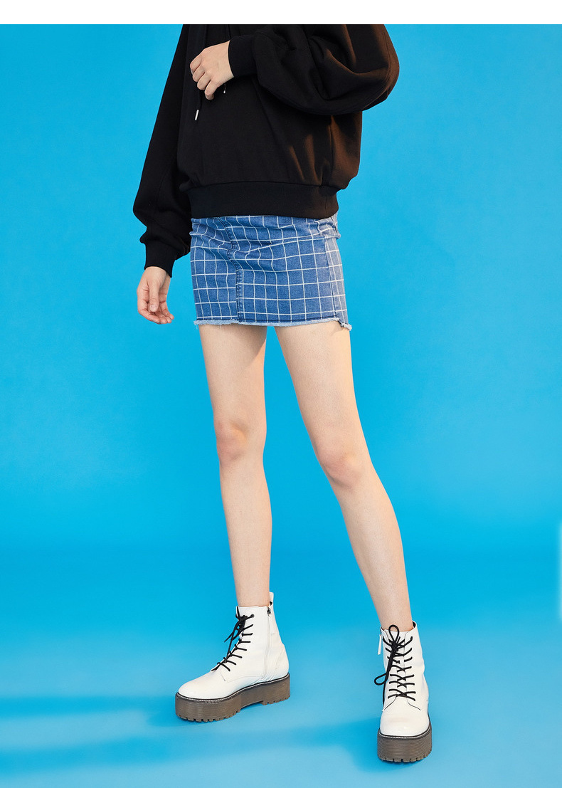 初语ins超火裙子半身撞色格纹毛边h型牛仔短裙女