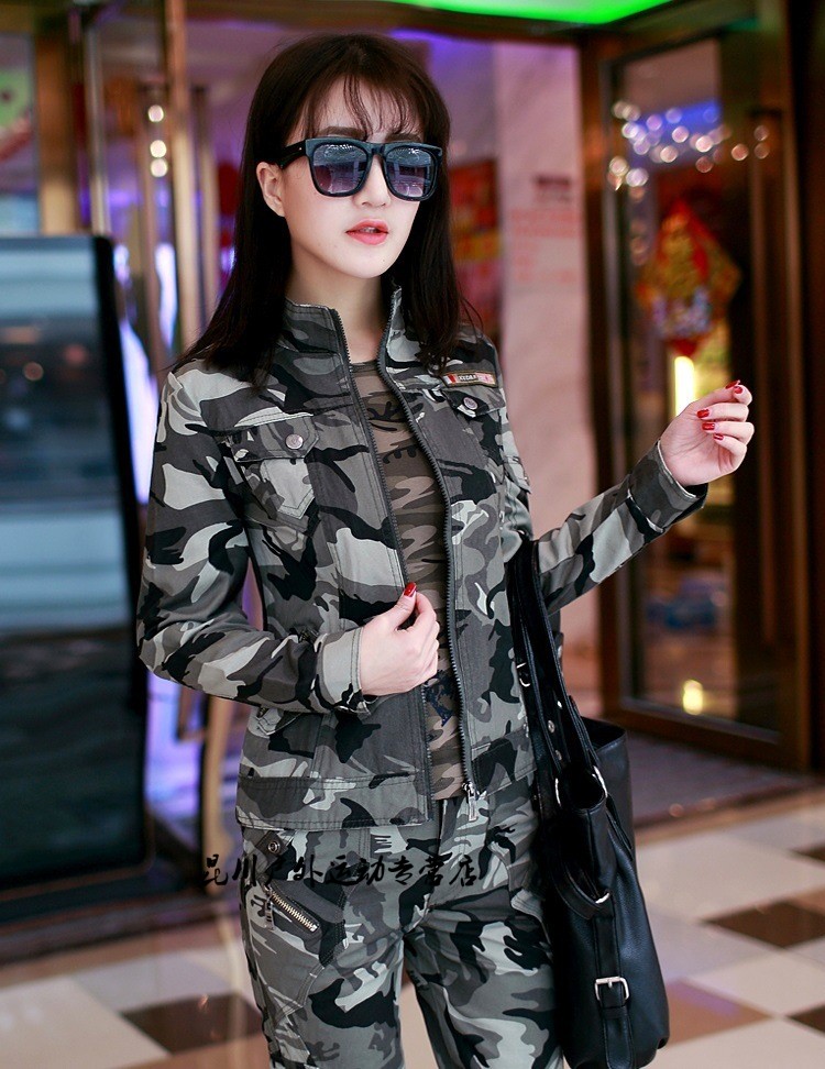 hoscene春秋女装休闲短外套时尚运动迷彩服套装户外登山女迷彩服三