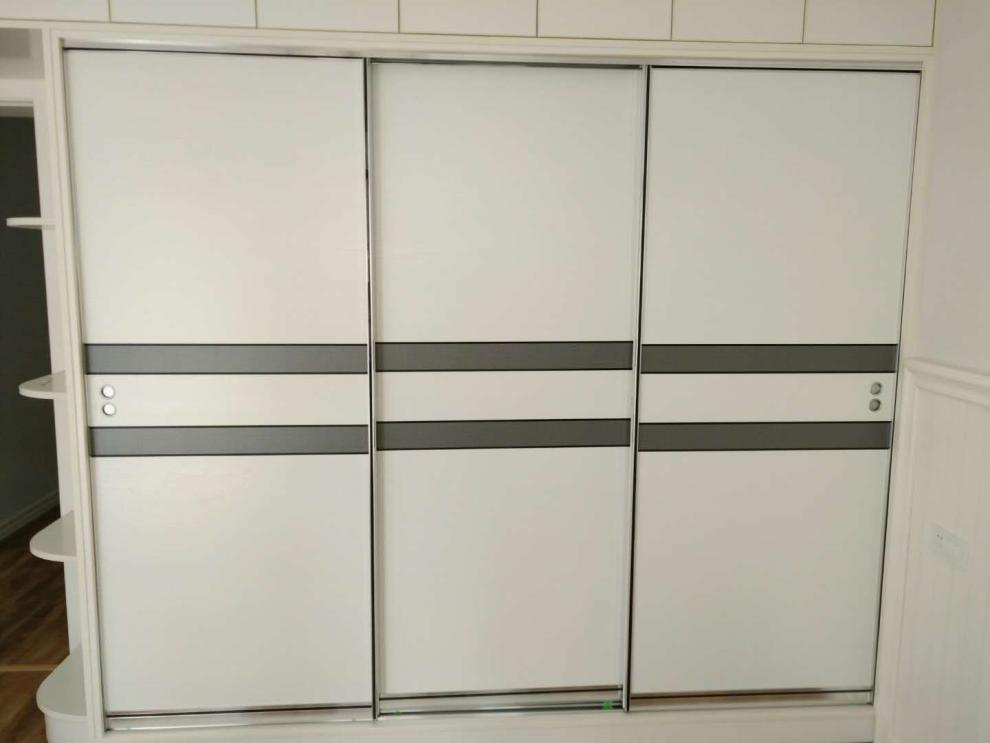 衣柜门定做现代简约衣柜移门推拉门环保耐磨板衣橱壁橱拉缩门都市诱惑