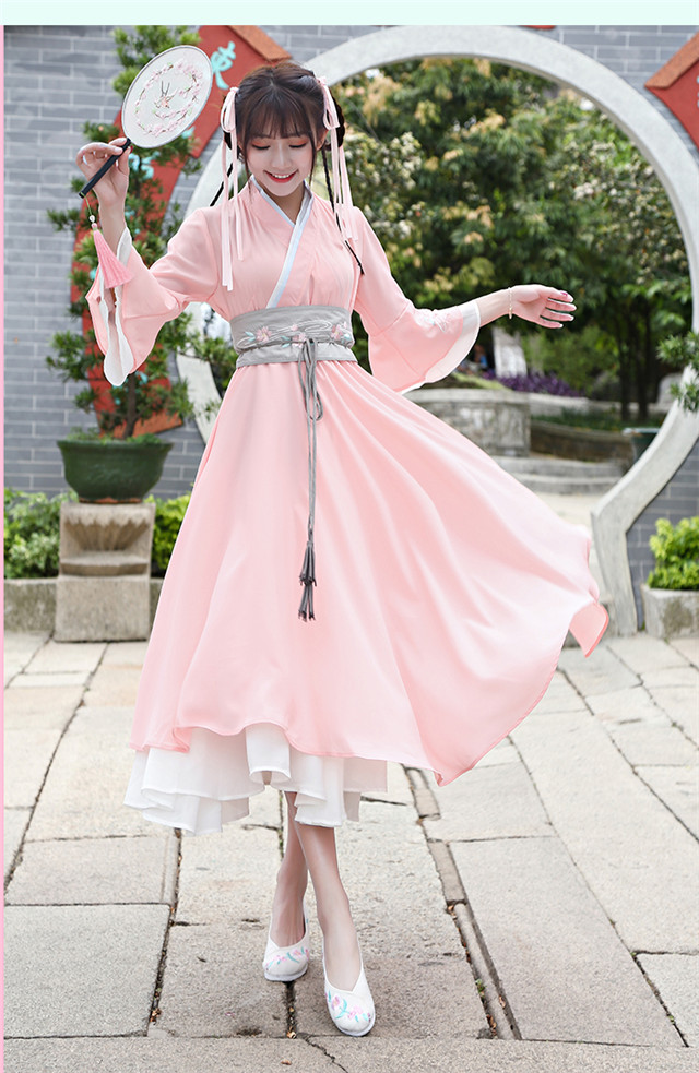 薇姬桑妮17秋改良汉服女绣花古风交领双层大摆连衣裙民国风汉元素民族