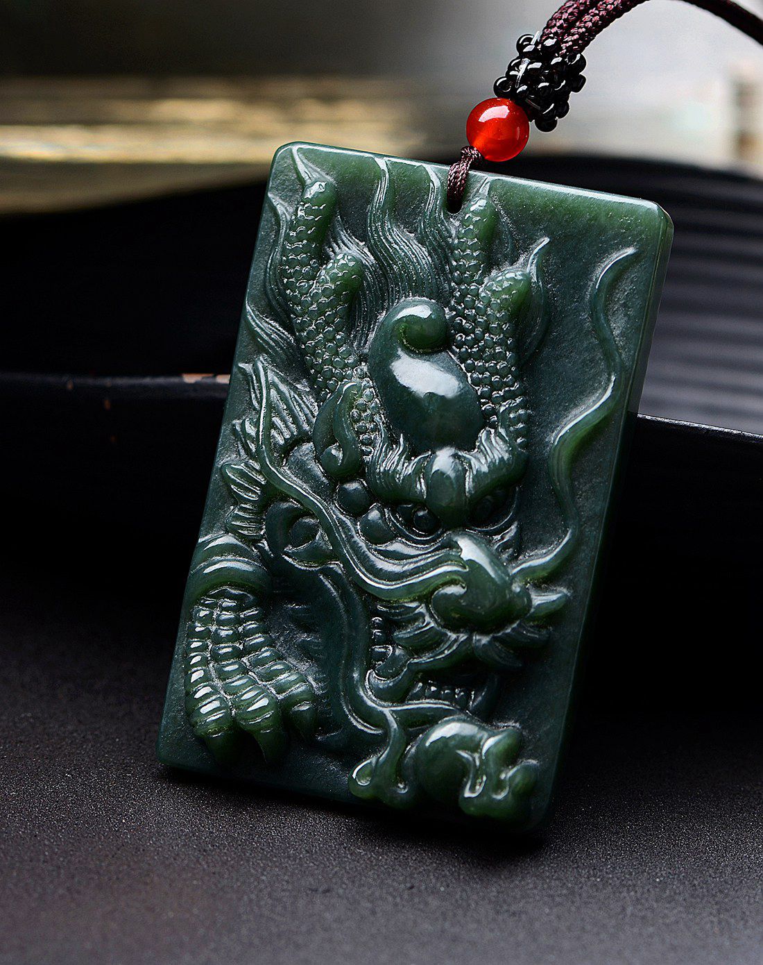 天然和田玉青玉龙牌挂件