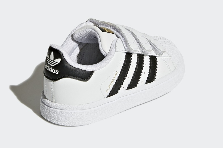 阿迪达斯儿童adidaskids