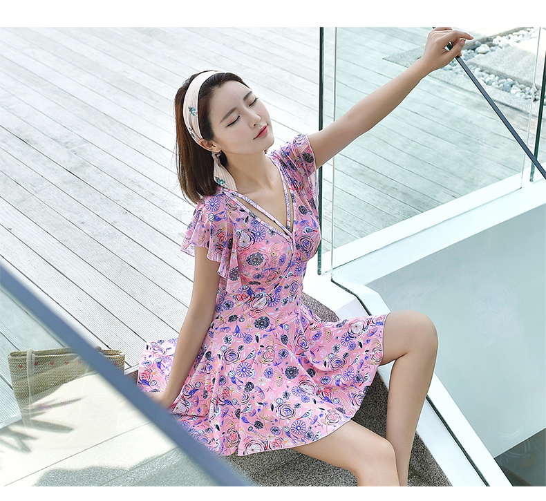 海波特(sea bbot)女士泳衣 清纯粉色蕾丝游泳衣女裙式连体平角遮肚带