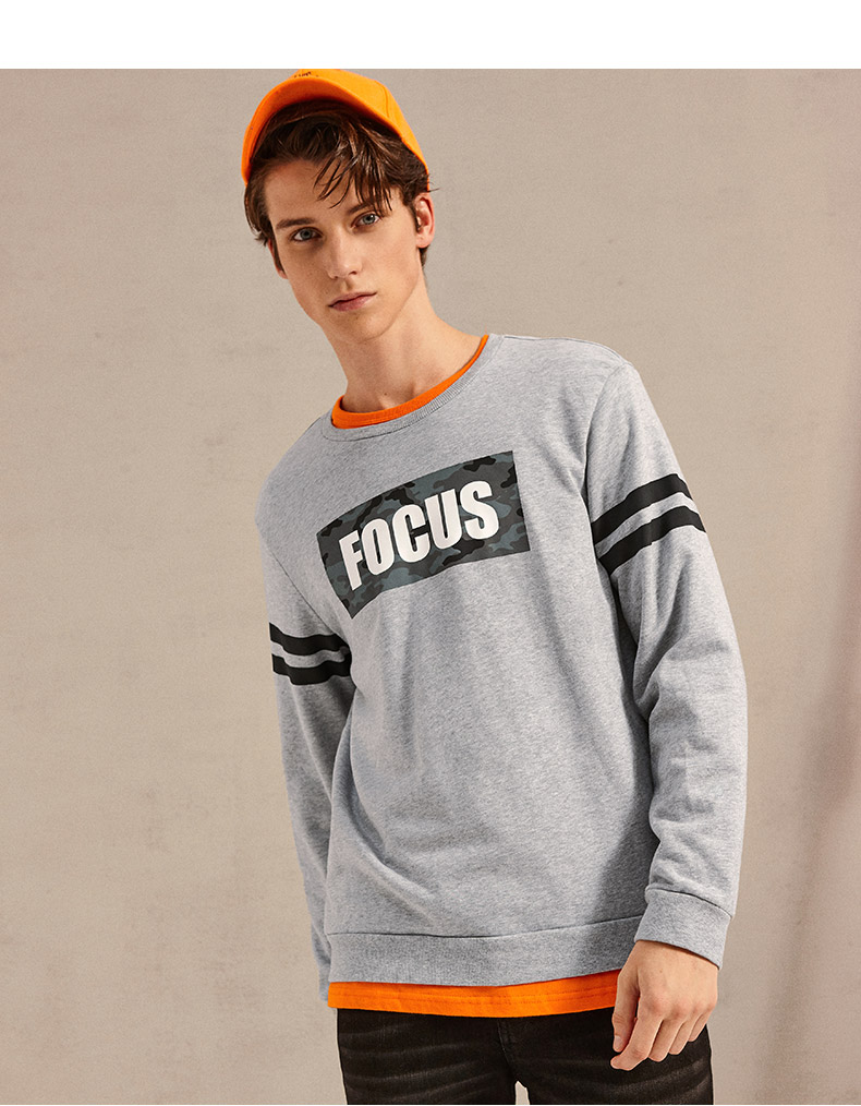 a21以纯线上品牌2017秋装新品圆领卫衣男青年迷彩字母印花休闲上衣