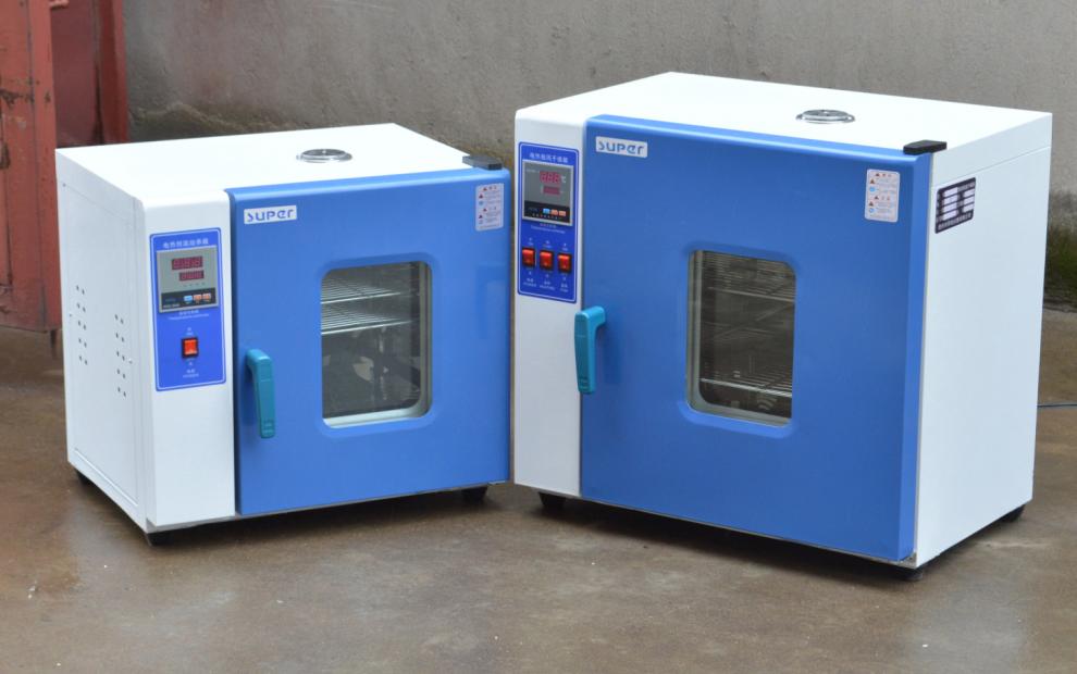 电热鼓风恒温干燥箱工业小烘箱实验室中药材烘干箱大灯烤箱恒温箱