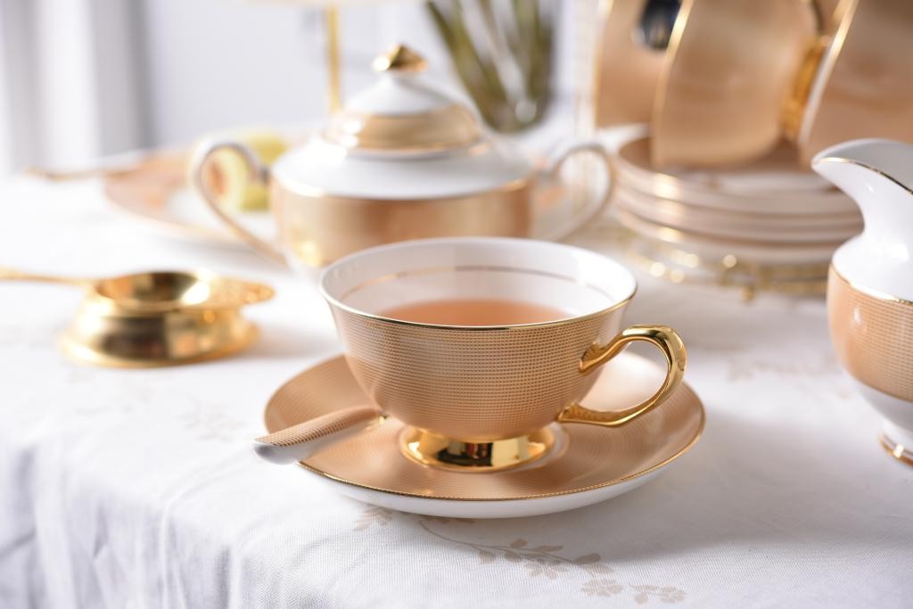 鼎亨土豪金欧式骨瓷咖啡杯套装个性创意简约时尚英式茶杯咖啡杯碟