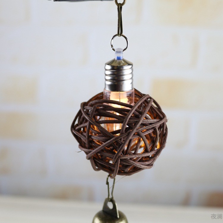 1009龙猫铁艺带灯风铃 创意个性特色挂饰工艺品家居礼品装饰挂件