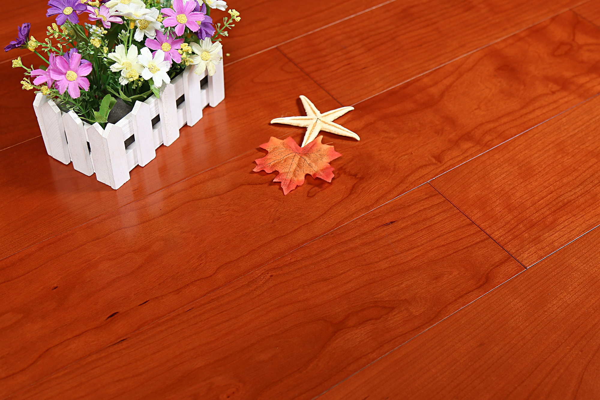 肯帝亚多层实木复合樱桃木地板 15mm 地暖地热耐磨