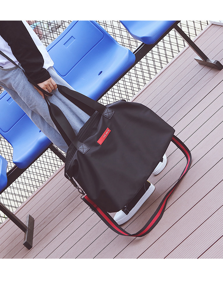 运动健身包女简约休闲短途旅行包大容量背包男手提袋大包单肩斜挎