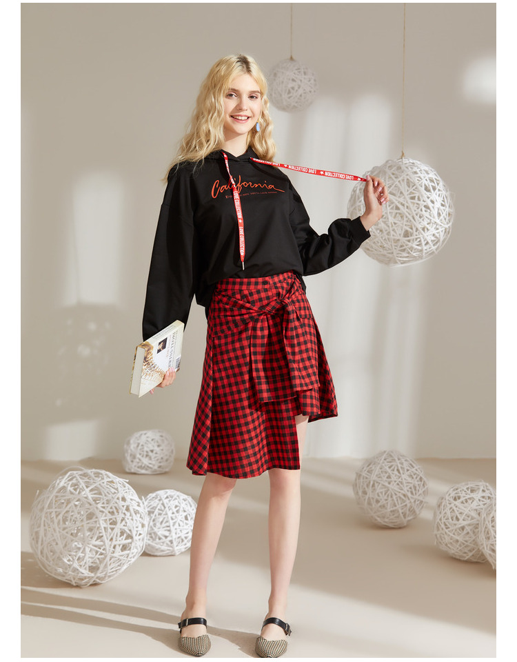 美丽衣橱原宿风卫衣裙子两件套2019新款时尚字母不规则洋气套装