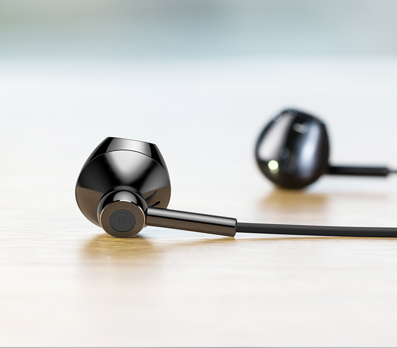 图拉斯四核耳机入耳式原装高音质带麦线重低音降噪舒适无痛普通版黑色