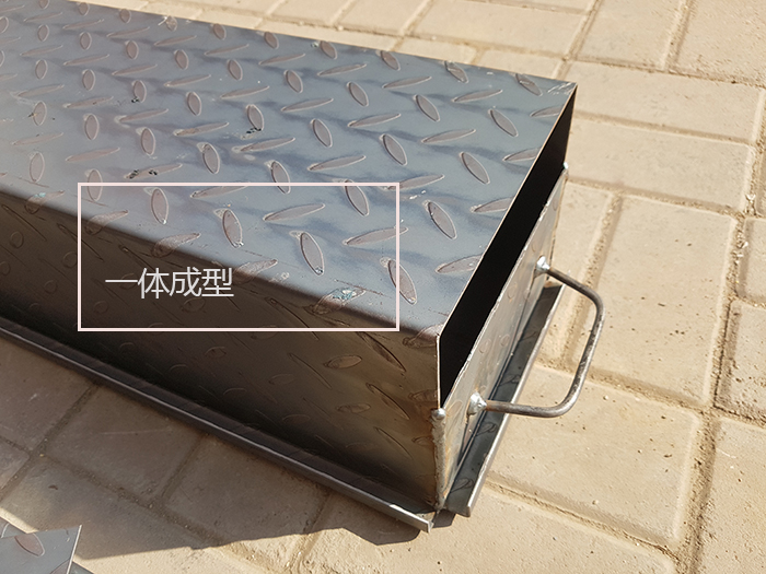 加厚老式户外烧烤炉柳叶钢板人字钢板家用烧烤架羊肉串炉子烤炉