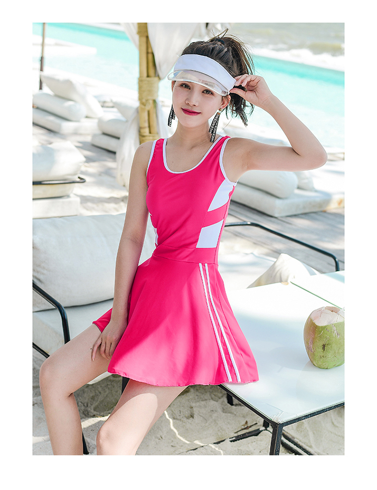 海波特seabbot女士连体泳衣保守修身显瘦遮肚带胸垫无钢托小胸聚拢