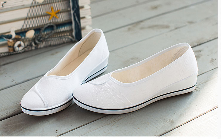 护士鞋工作鞋小白鞋坡跟美容院女老北京