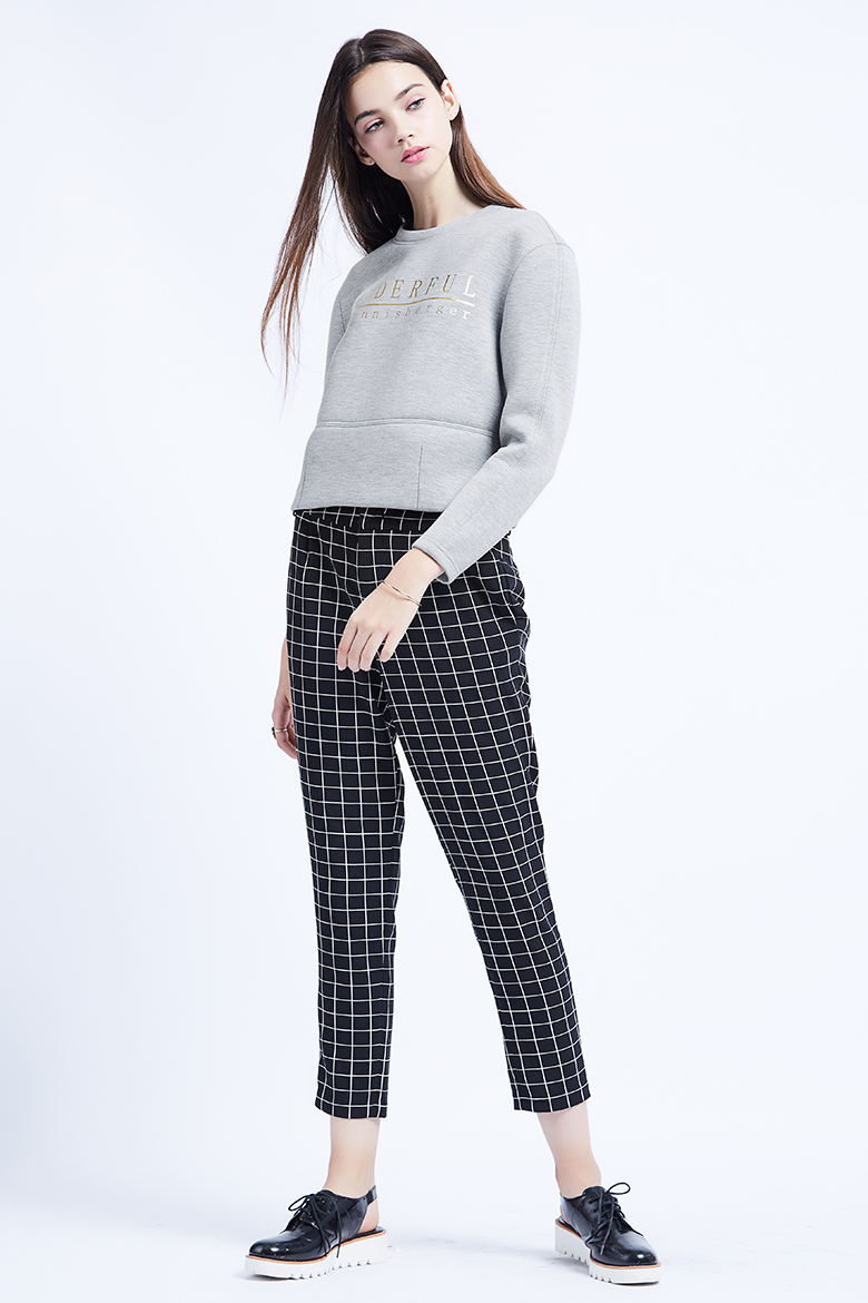 lagogo/拉谷谷2016年秋季新款时尚圆领字母印花长袖t恤fca631h305