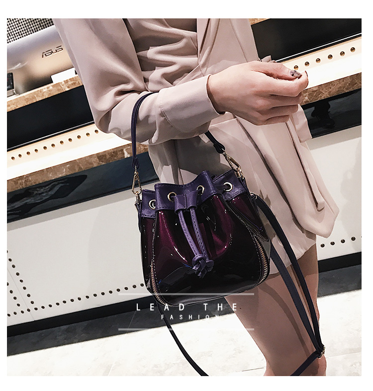 包包女2018新款潮韩版时尚小水桶包ulzzang斜挎包百搭迷你单肩包