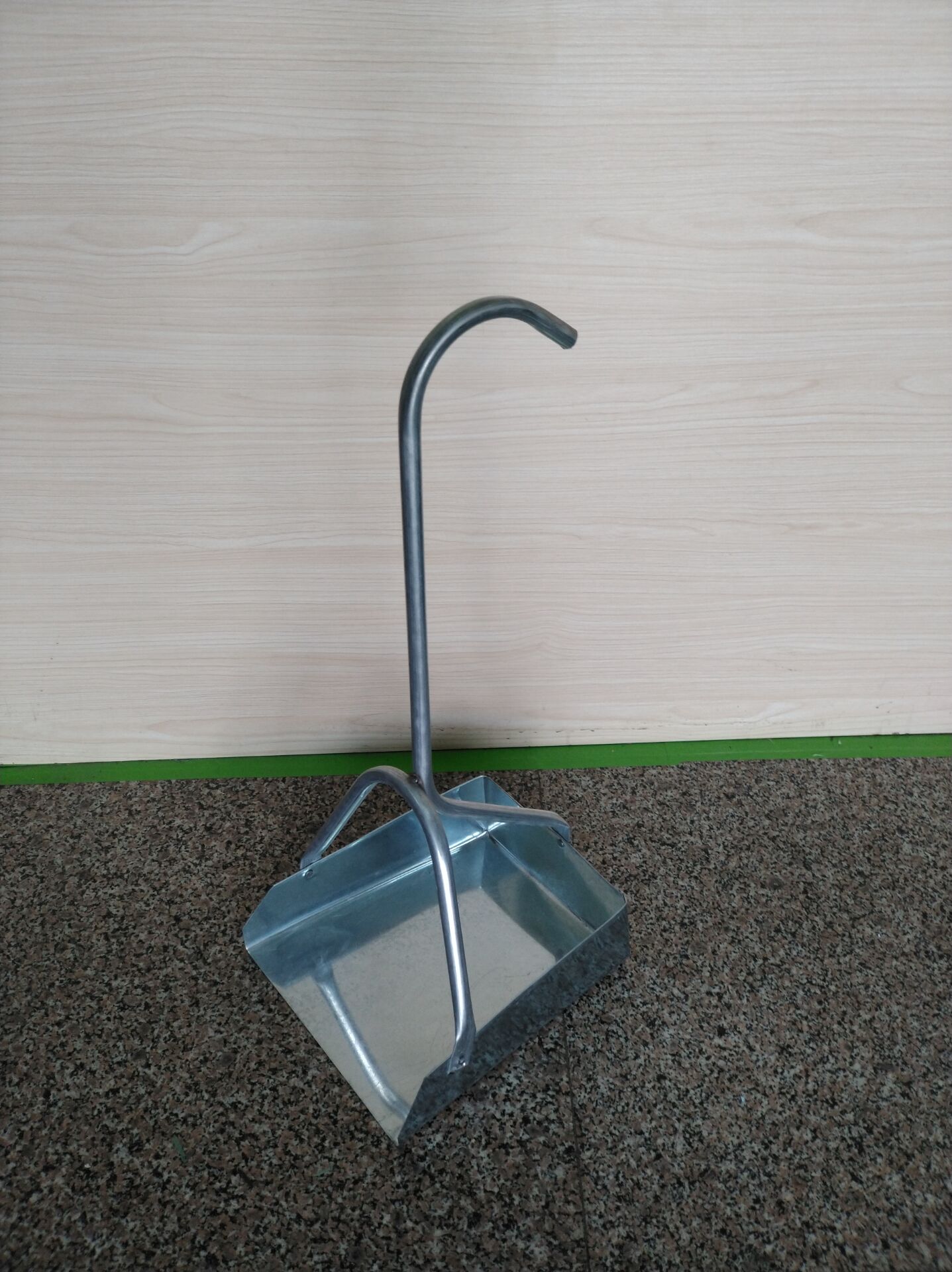 月桐 室外环卫加厚铁簸箕 耐用垃圾铲 加高铁撮子箕畚斗(5个起订) 30*