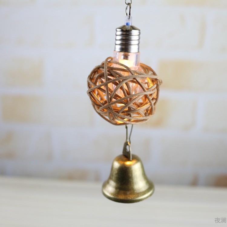 1009龙猫铁艺带灯风铃 创意个性特色挂饰工艺品家居礼品装饰挂件