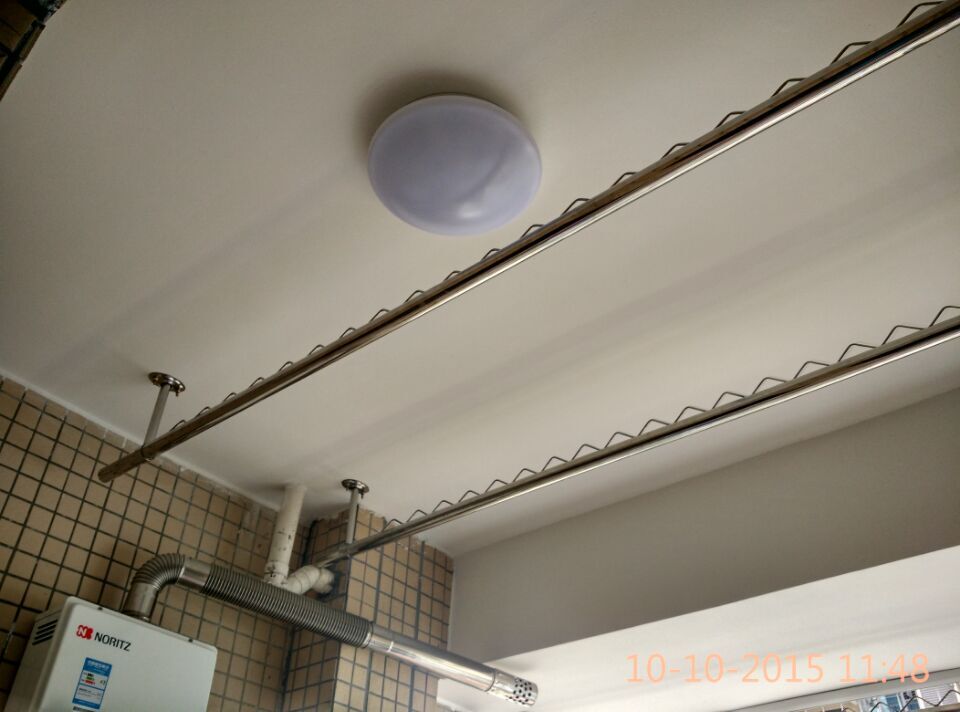 阳台固定式波浪线晾衣杆防风吹落防滑防衣服落不锈钢管挂晒衣架