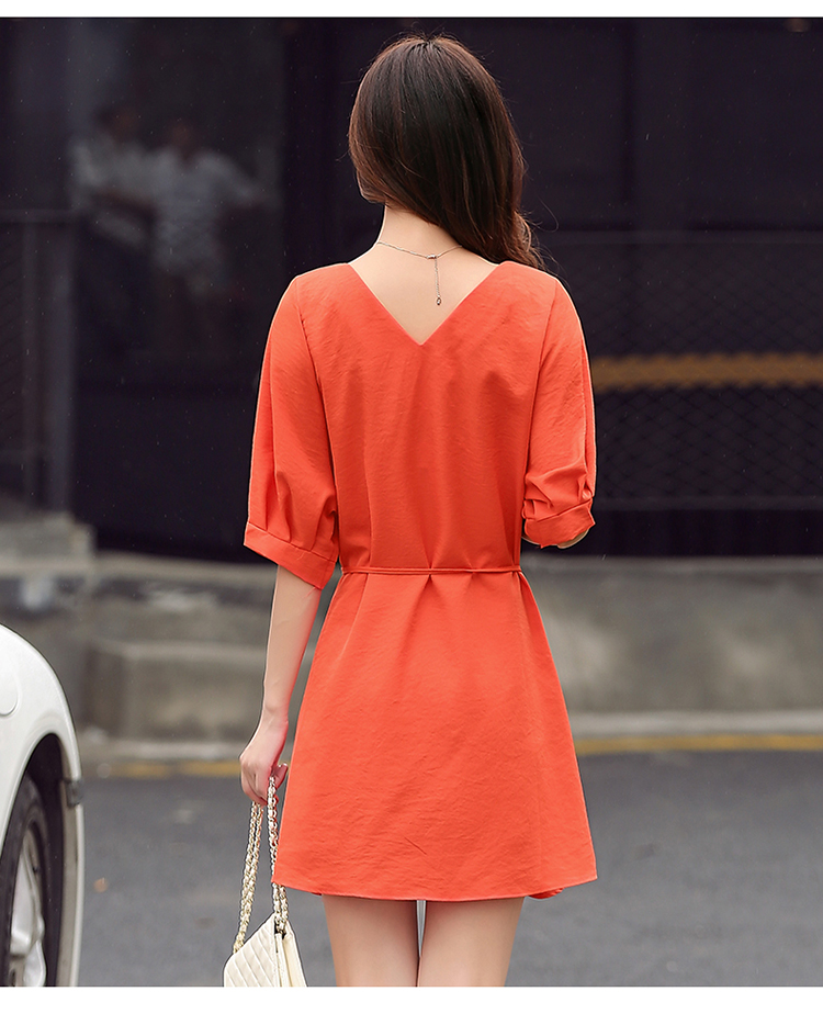 女士夏款韩版休闲宽松显瘦v领收腰纯色中长款连衣裙女时尚a字裙子