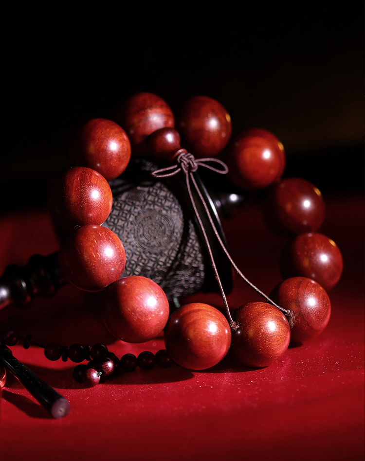 悦木之源 赞比亚鸡血红紫檀2.0手珠 男款