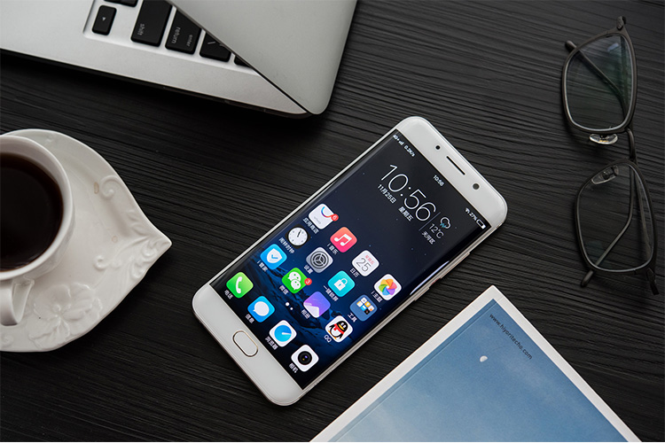 vivoxplay6全网通6gb128gb玫瑰金移动联通电信4g手机双卡双待