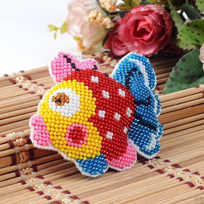 小鱼钥匙扣十字绣新款印花满珠绣自己秀手工全珠可爱小挂件14ct