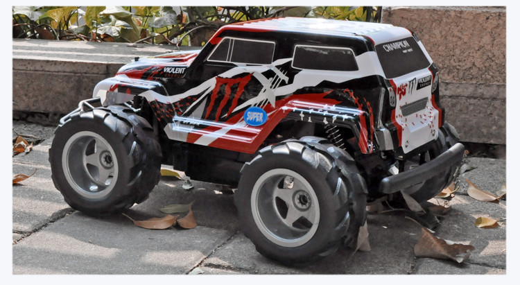 飞轮feilun110仿真越野赛车遥控越野车fc118