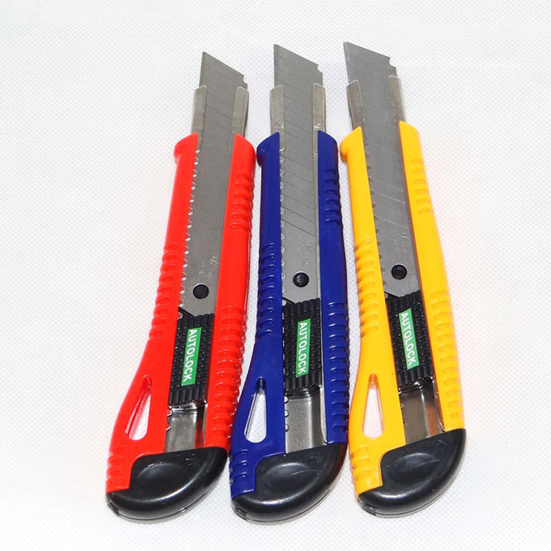 王室(wangshi)电子电工工具 30把装 塑料美工刀裁纸刀高品质公用办公