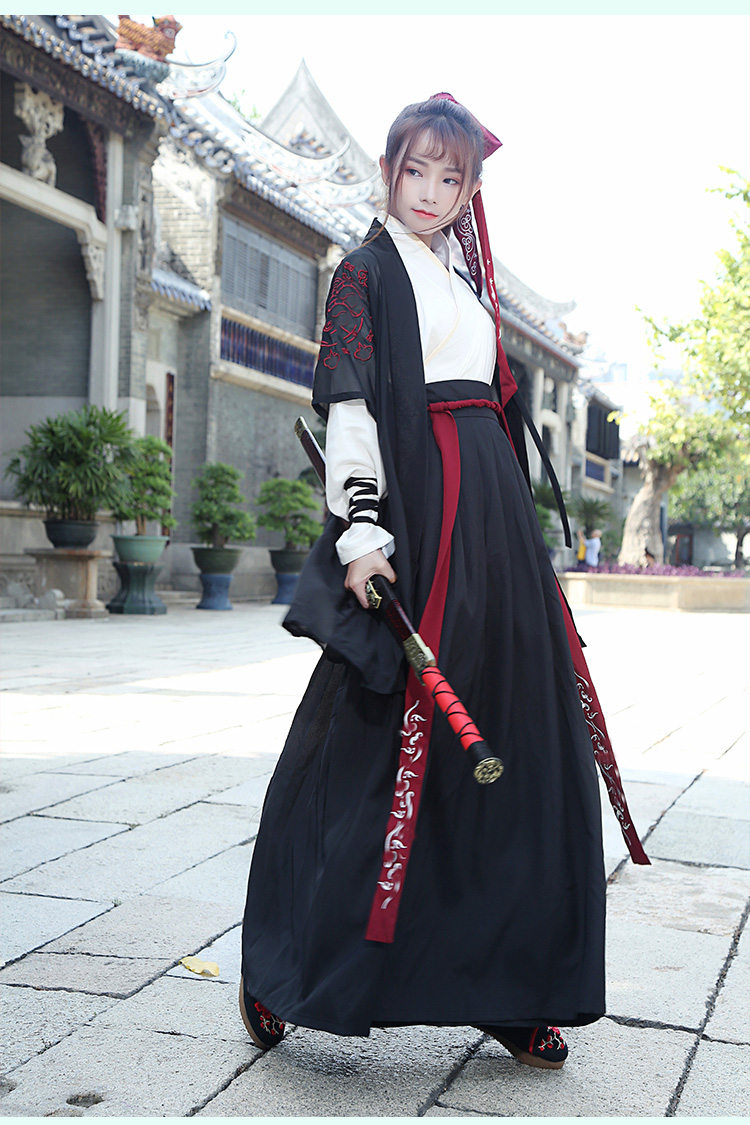 薇姬桑妮原创传统汉服绣花交领长袖襦裙日常武侠风情侣装男女cp装套装