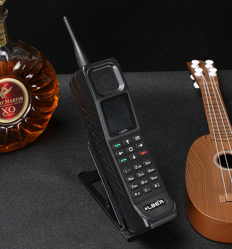 kr99990年代复古老式经典怀旧大哥大手机大音量语音王一键速拨电子书