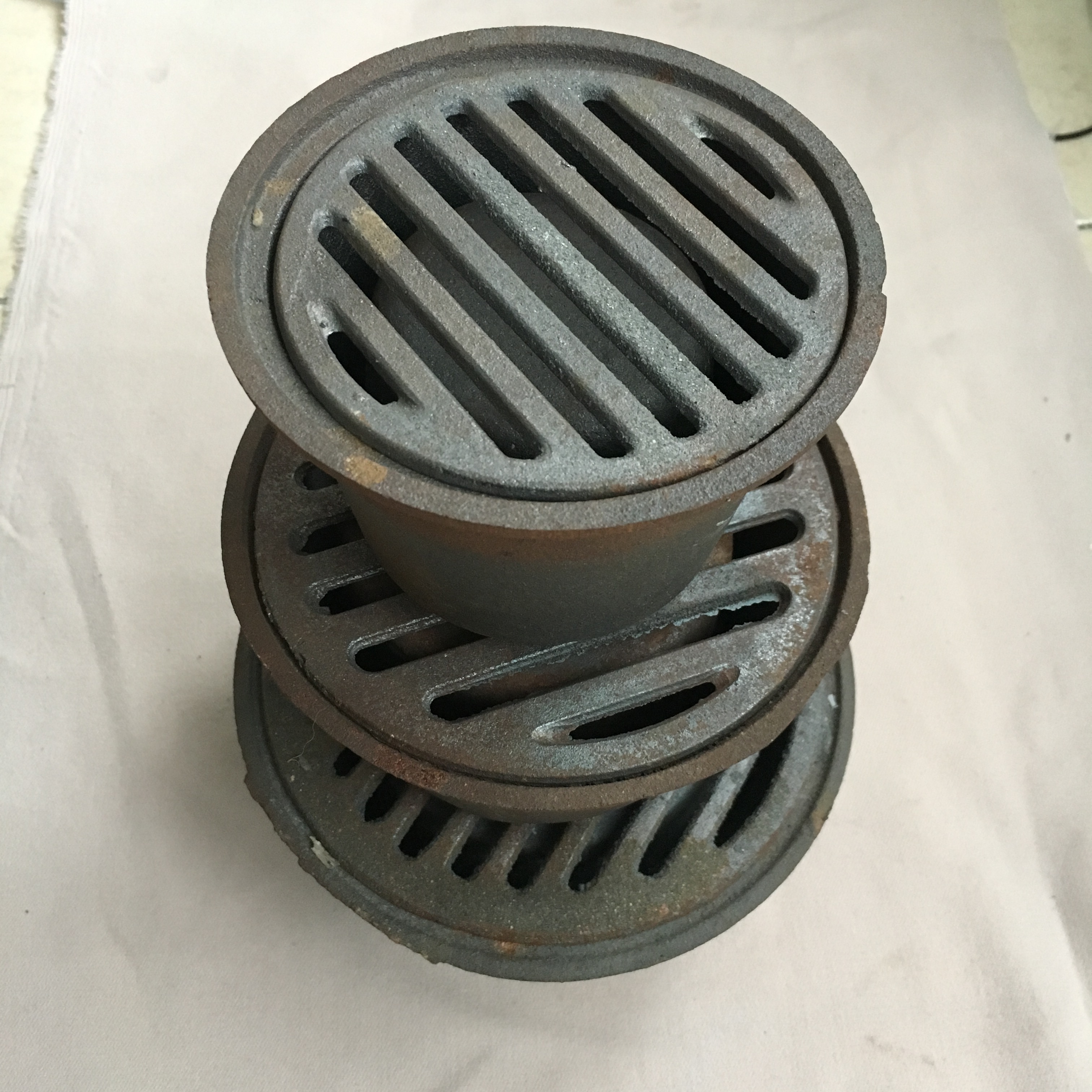 铸铁丝扣地漏阳台地漏dn5075100150防臭地漏厂家直销